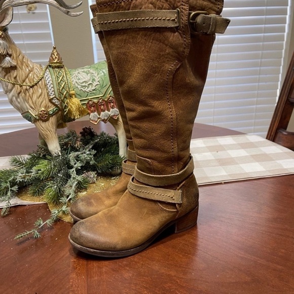 UGG Women's Darcie tall Riding Boots - Picture 1 of 12